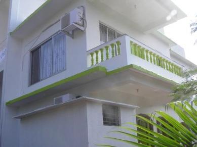 מוריג'ים The Crib Hotel מראה חיצוני תמונה